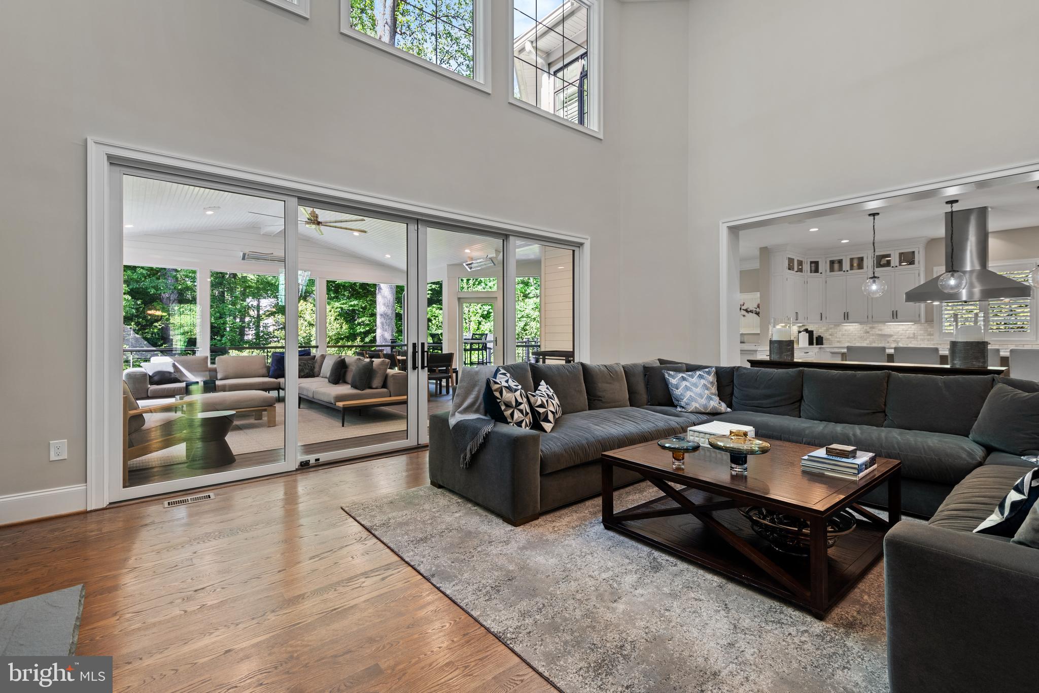 POTOMAC OUTSIDE - Residential