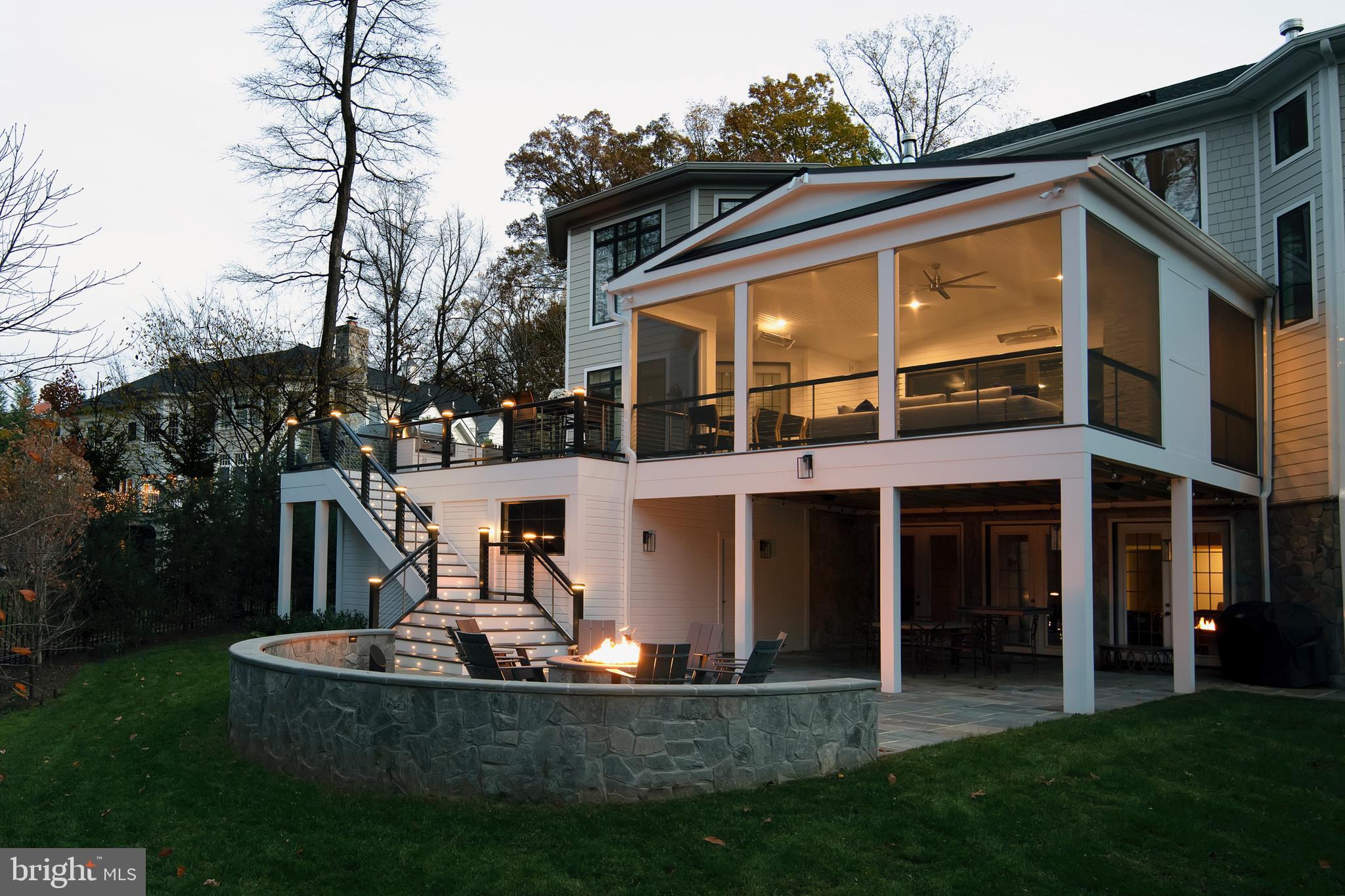 POTOMAC OUTSIDE - Residential