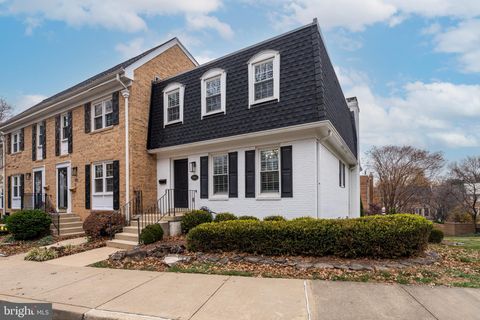 7414 HALLCREST DRIVE MCLEAN VA 22102