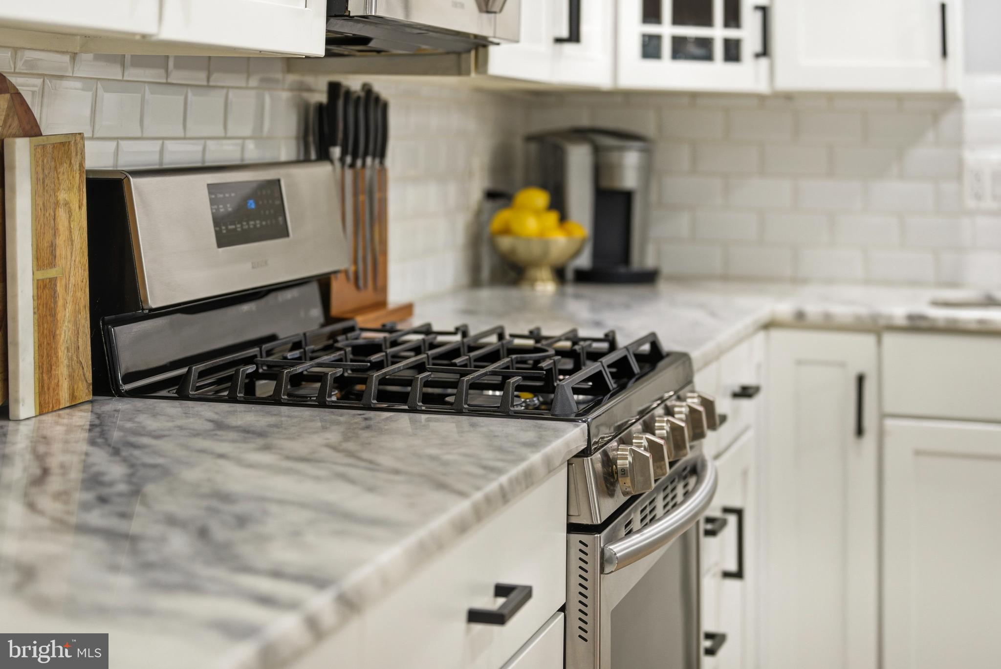 HALLCREST HEIGHTS - Residential