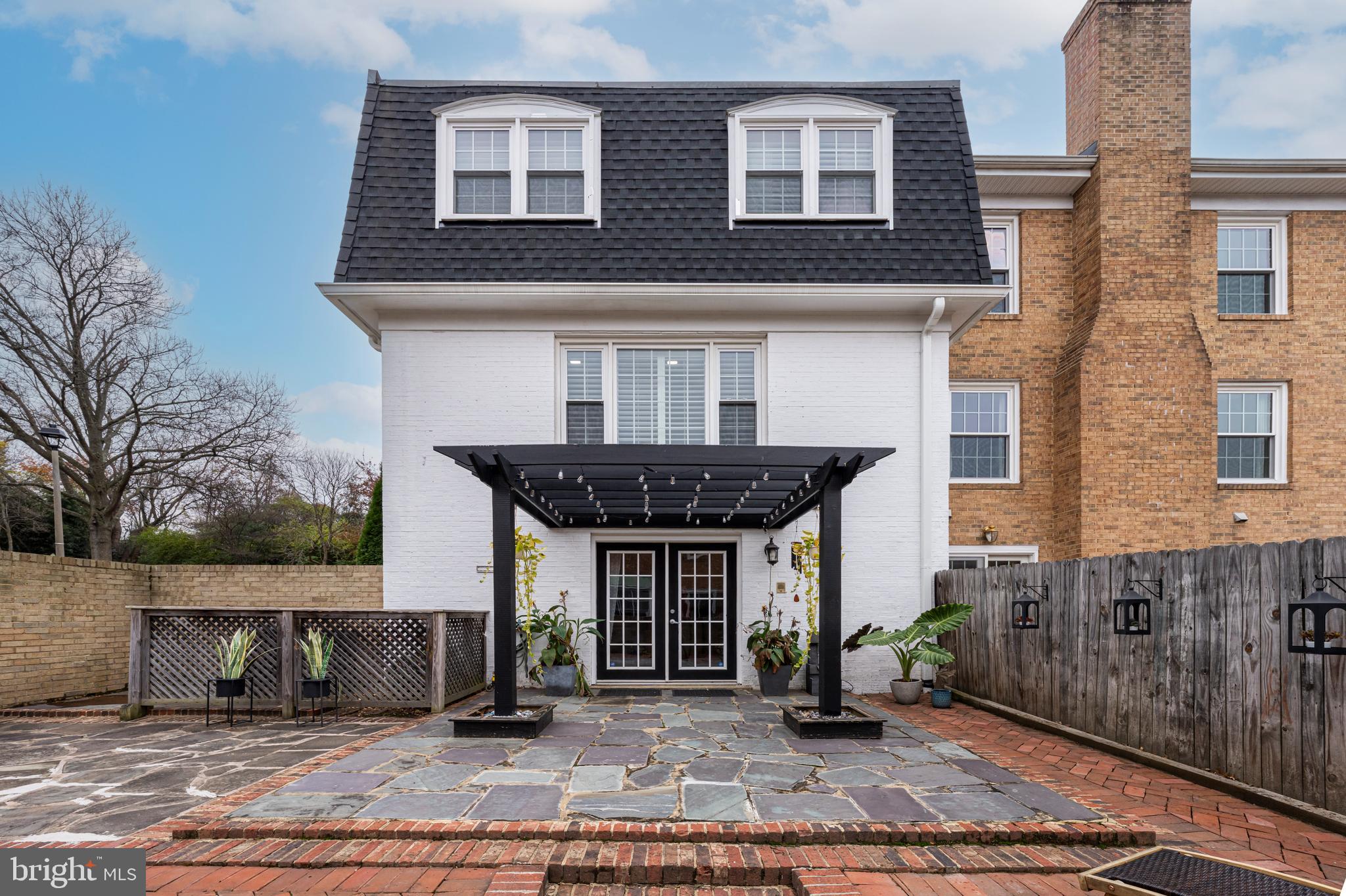 HALLCREST HEIGHTS - Residential