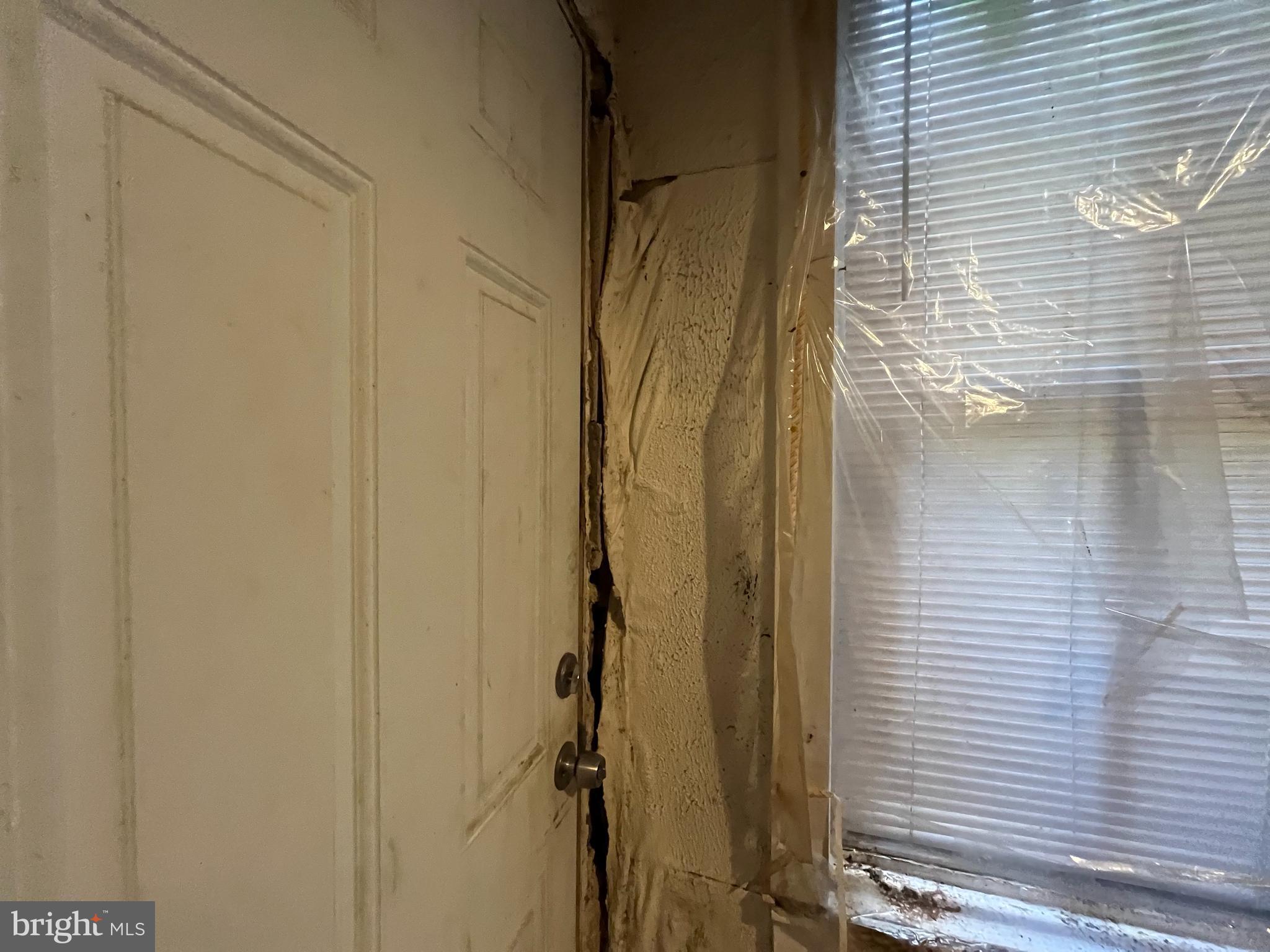 STRAWBERRY MANSION - Residential