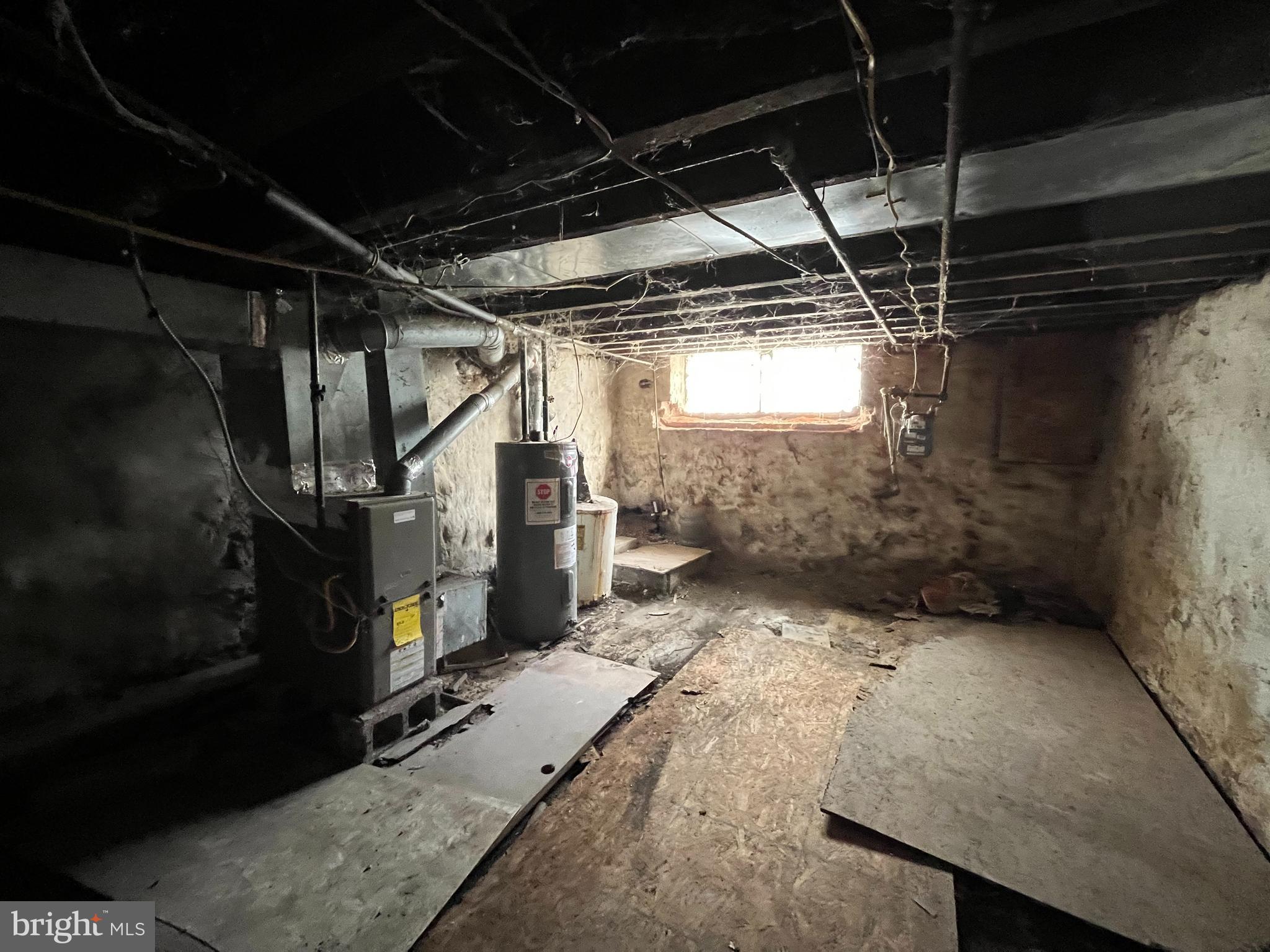 STRAWBERRY MANSION - Residential