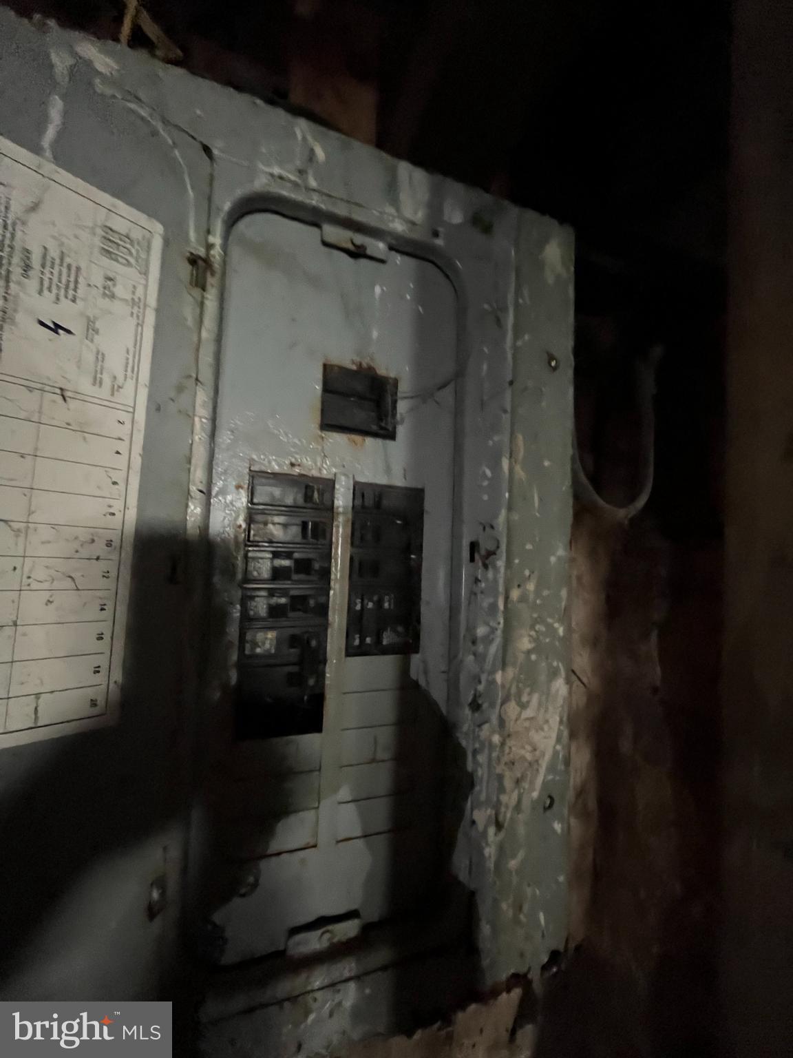 STRAWBERRY MANSION - Residential