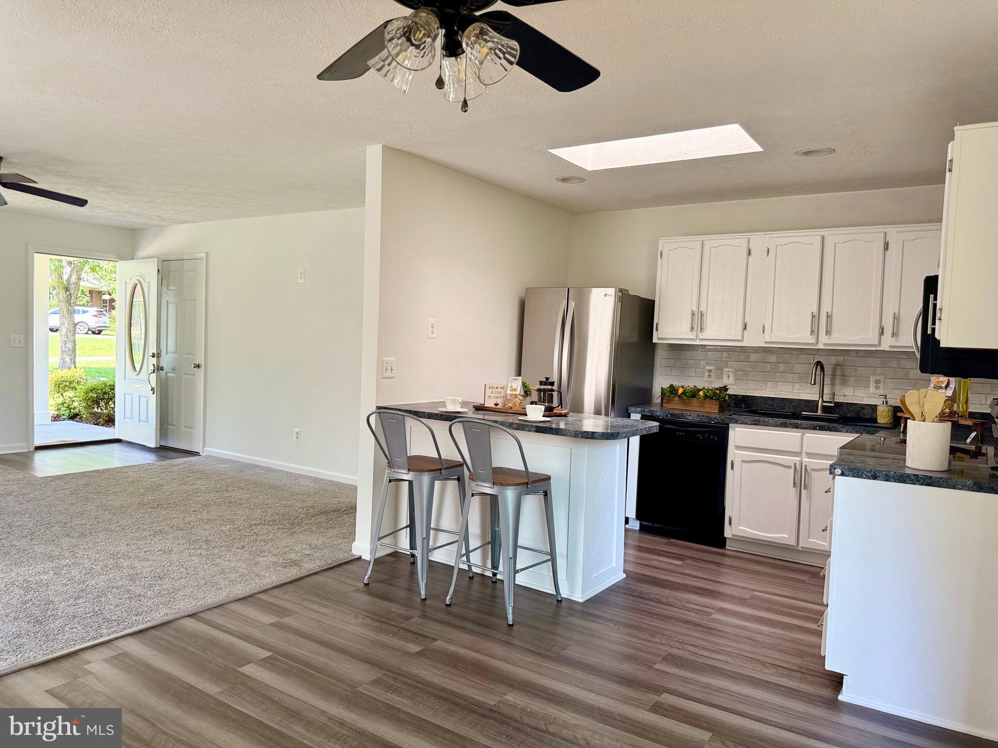 LEELAND HEIGHTS - Residential Lease