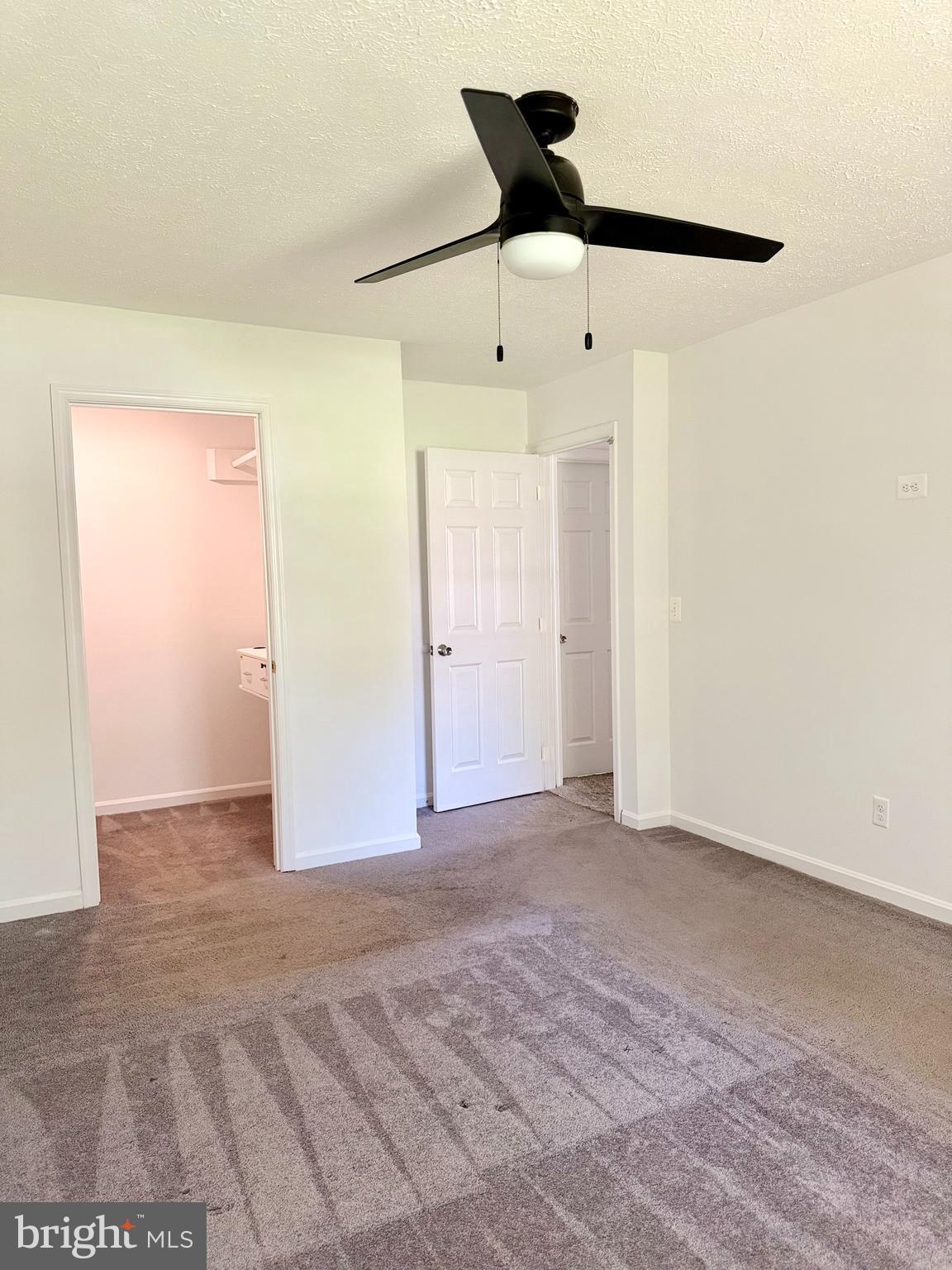 LEELAND HEIGHTS - Residential Lease