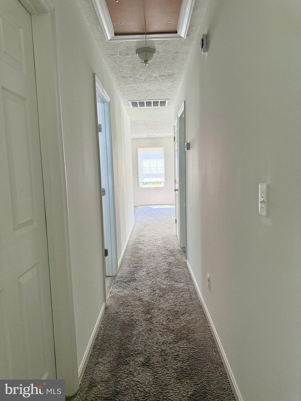 LEELAND HEIGHTS - Residential Lease