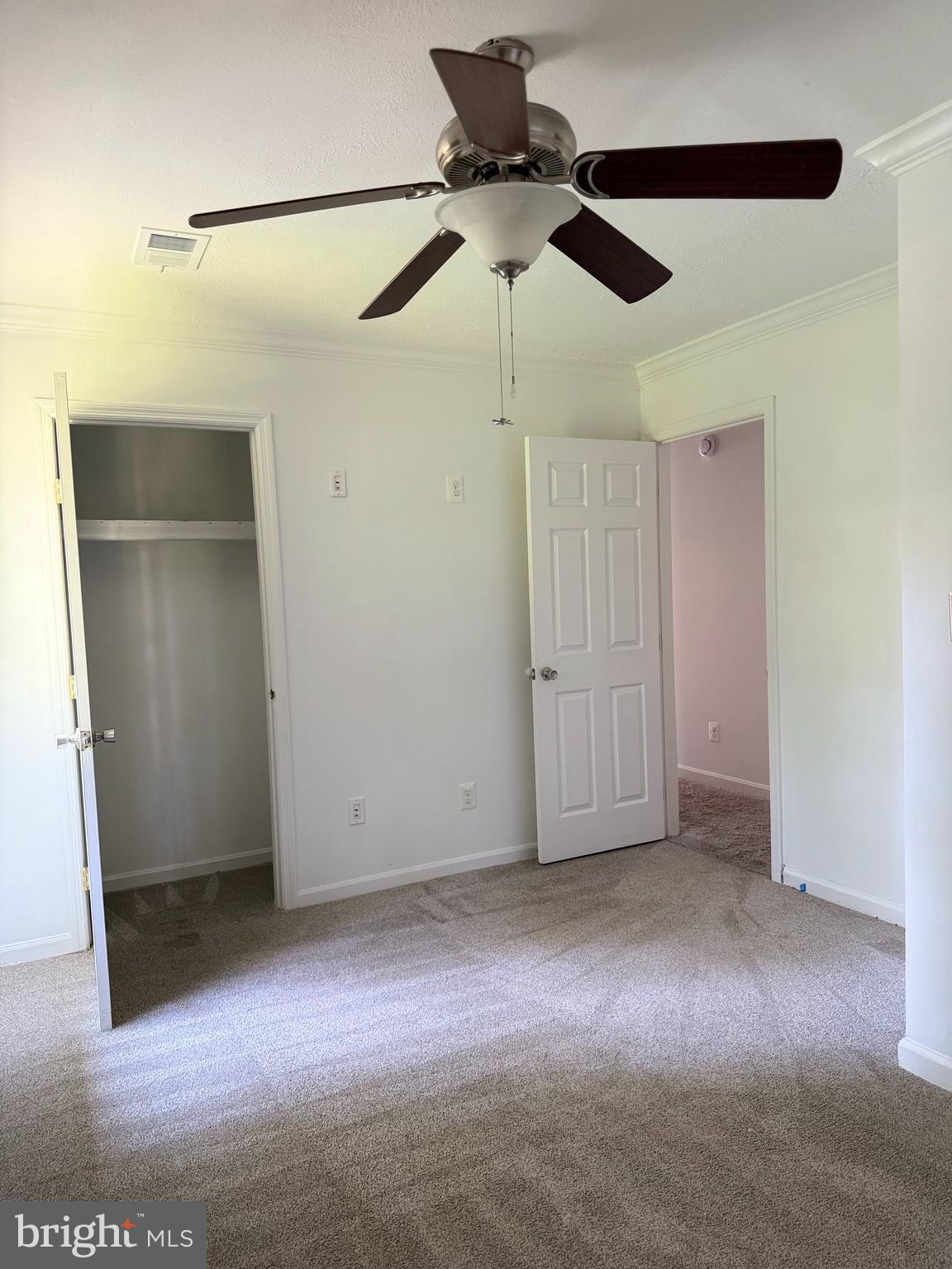 LEELAND HEIGHTS - Residential Lease