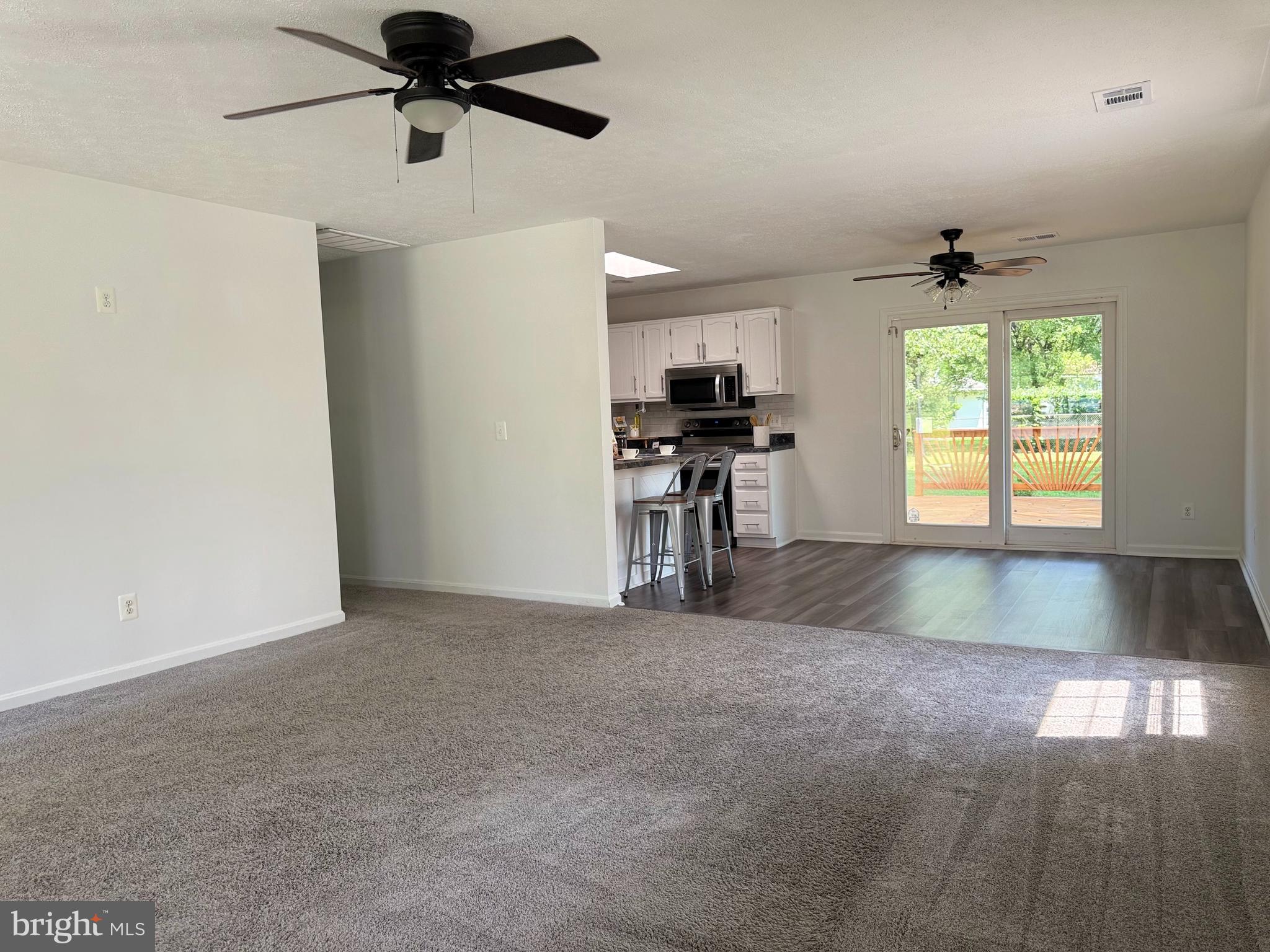 LEELAND HEIGHTS - Residential Lease