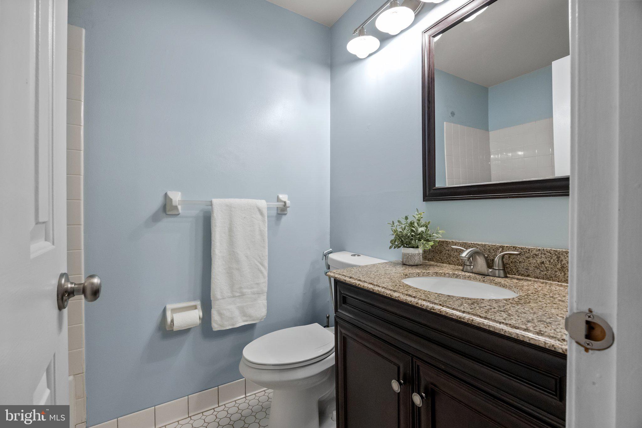 MAKEFIELD GLEN - Residential