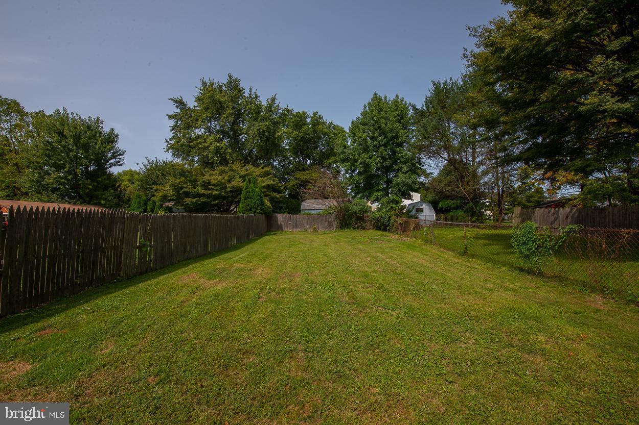 GARRETT HILL - Residential Lease