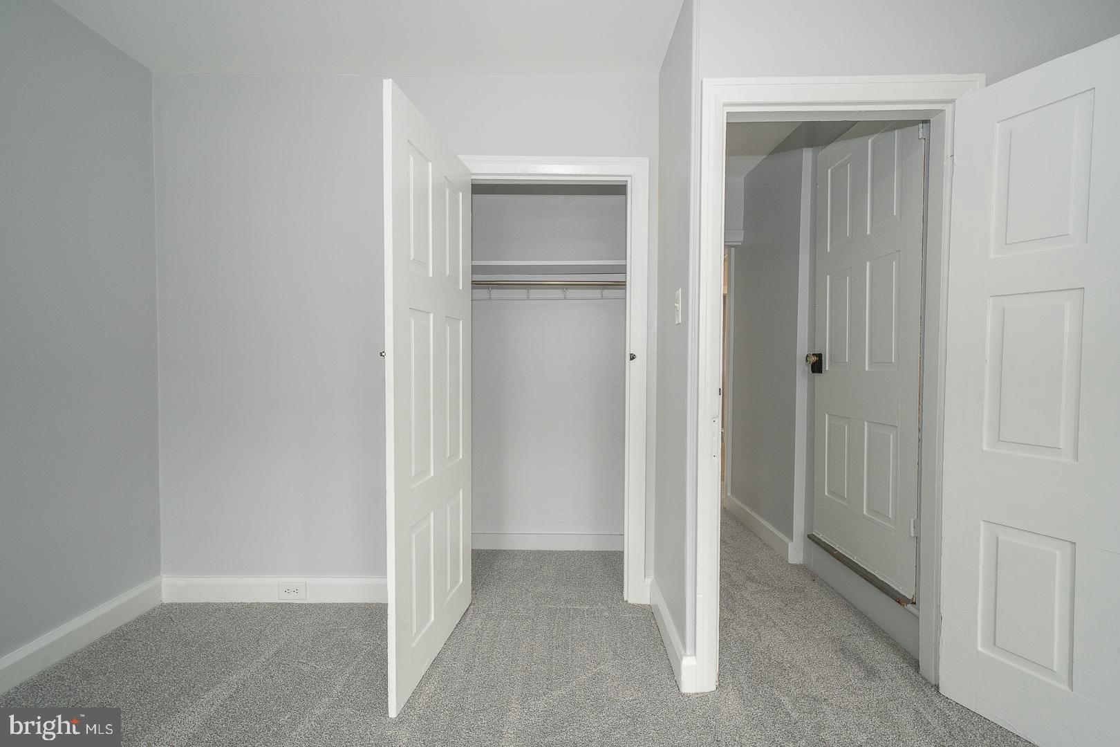 GARRETT HILL - Residential Lease