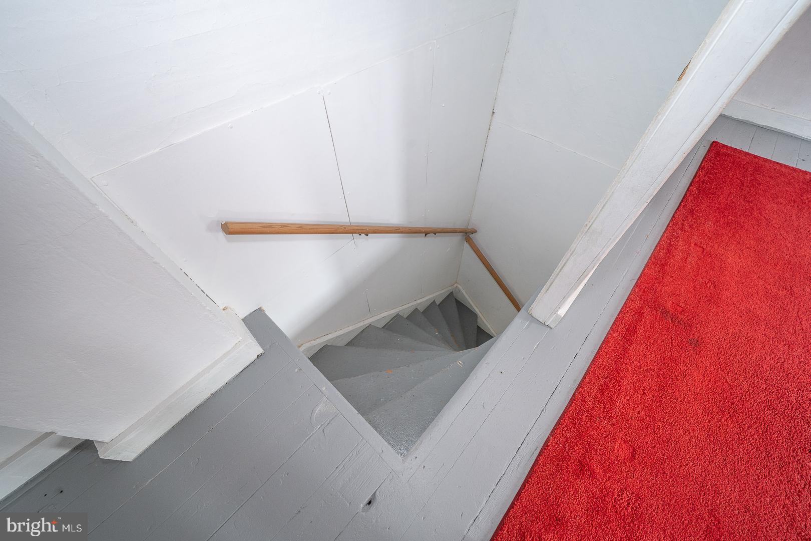 GARRETT HILL - Residential Lease