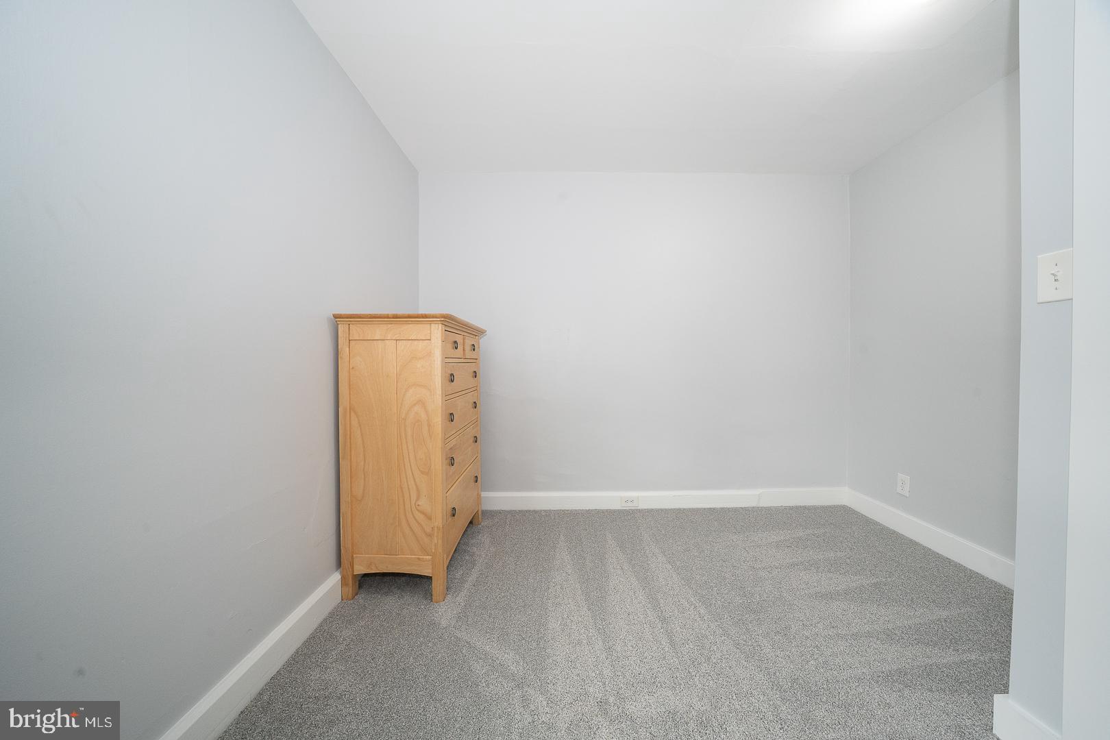 GARRETT HILL - Residential Lease