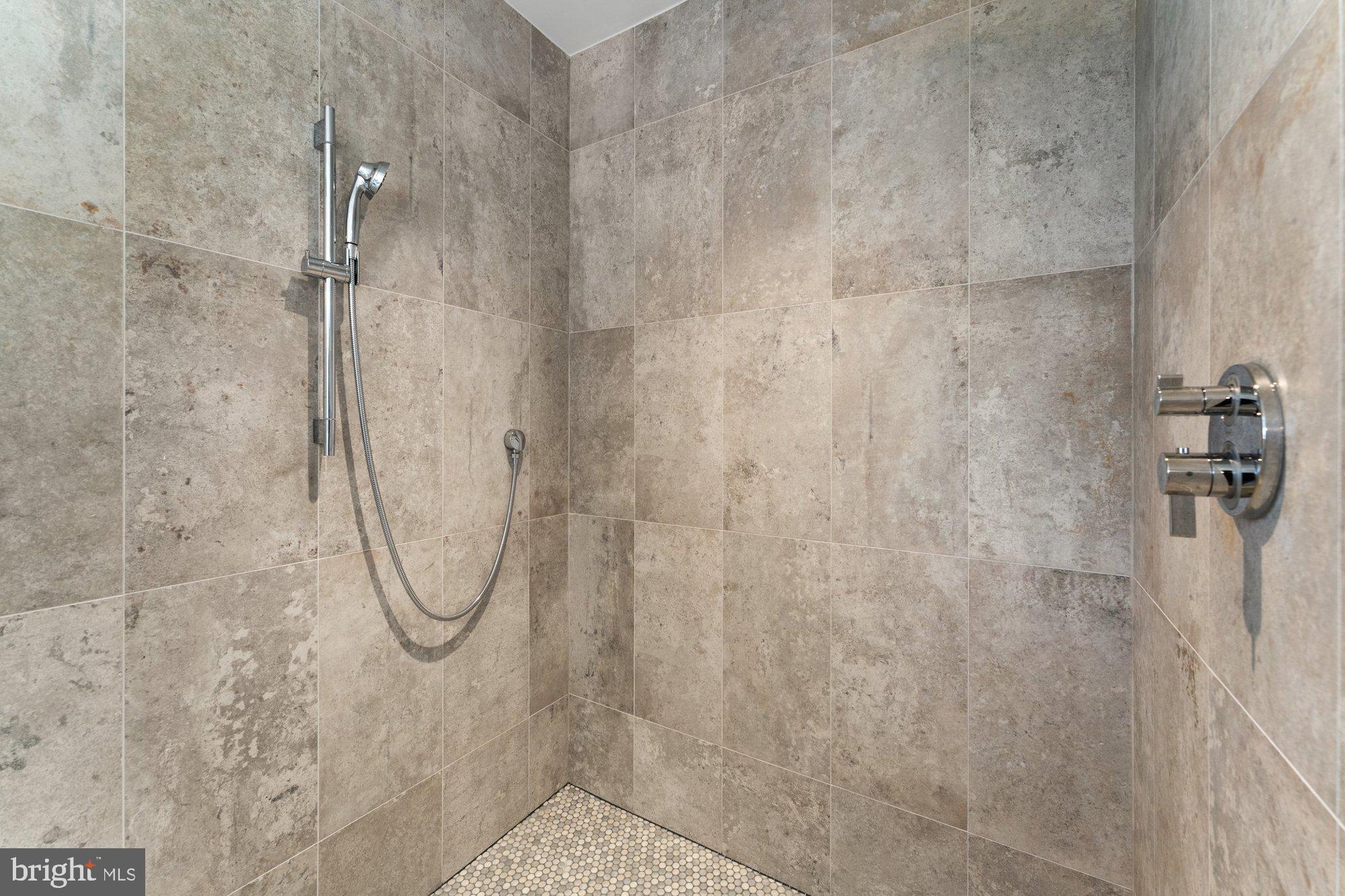 AYR HILL HEIGHTS - Residential