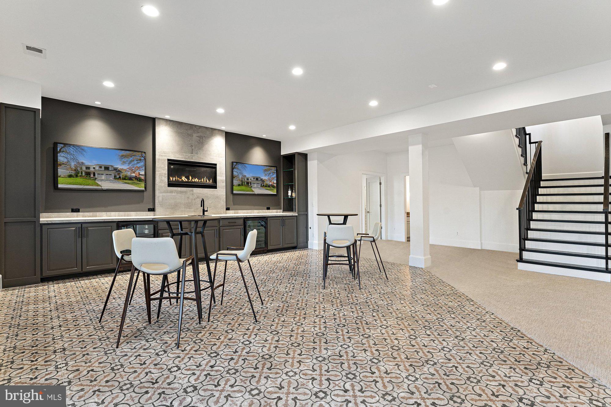 AYR HILL HEIGHTS - Residential