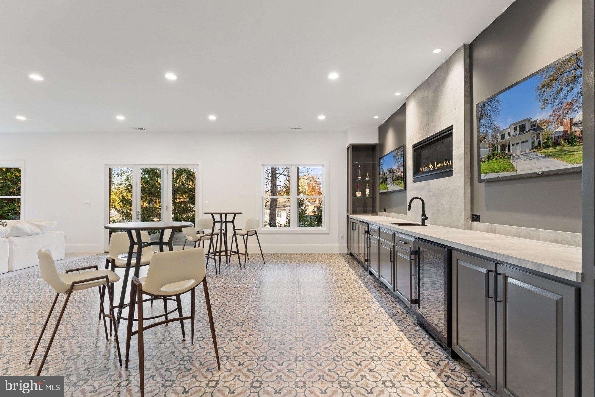 AYR HILL HEIGHTS - Residential