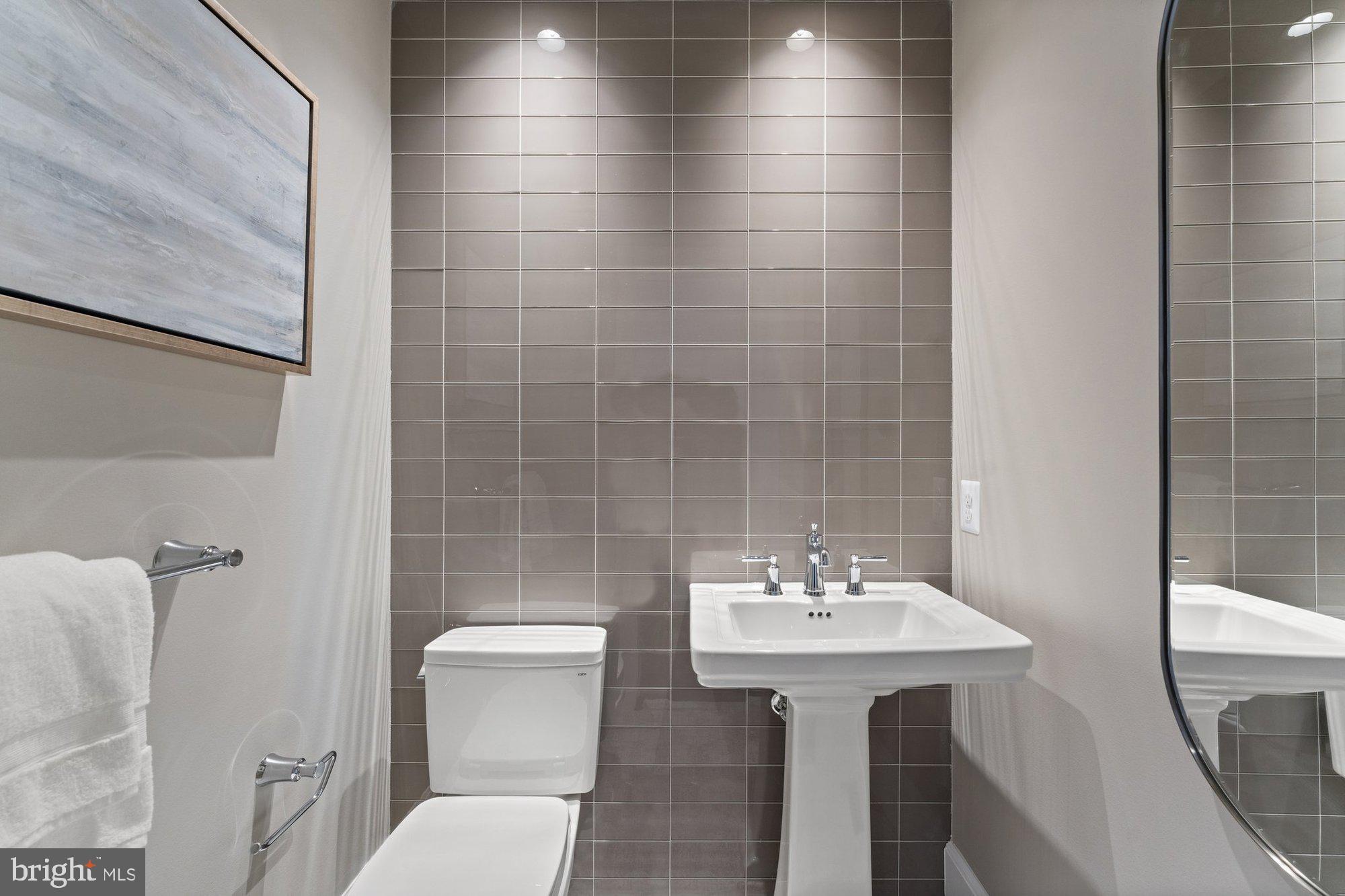 AYR HILL HEIGHTS - Residential