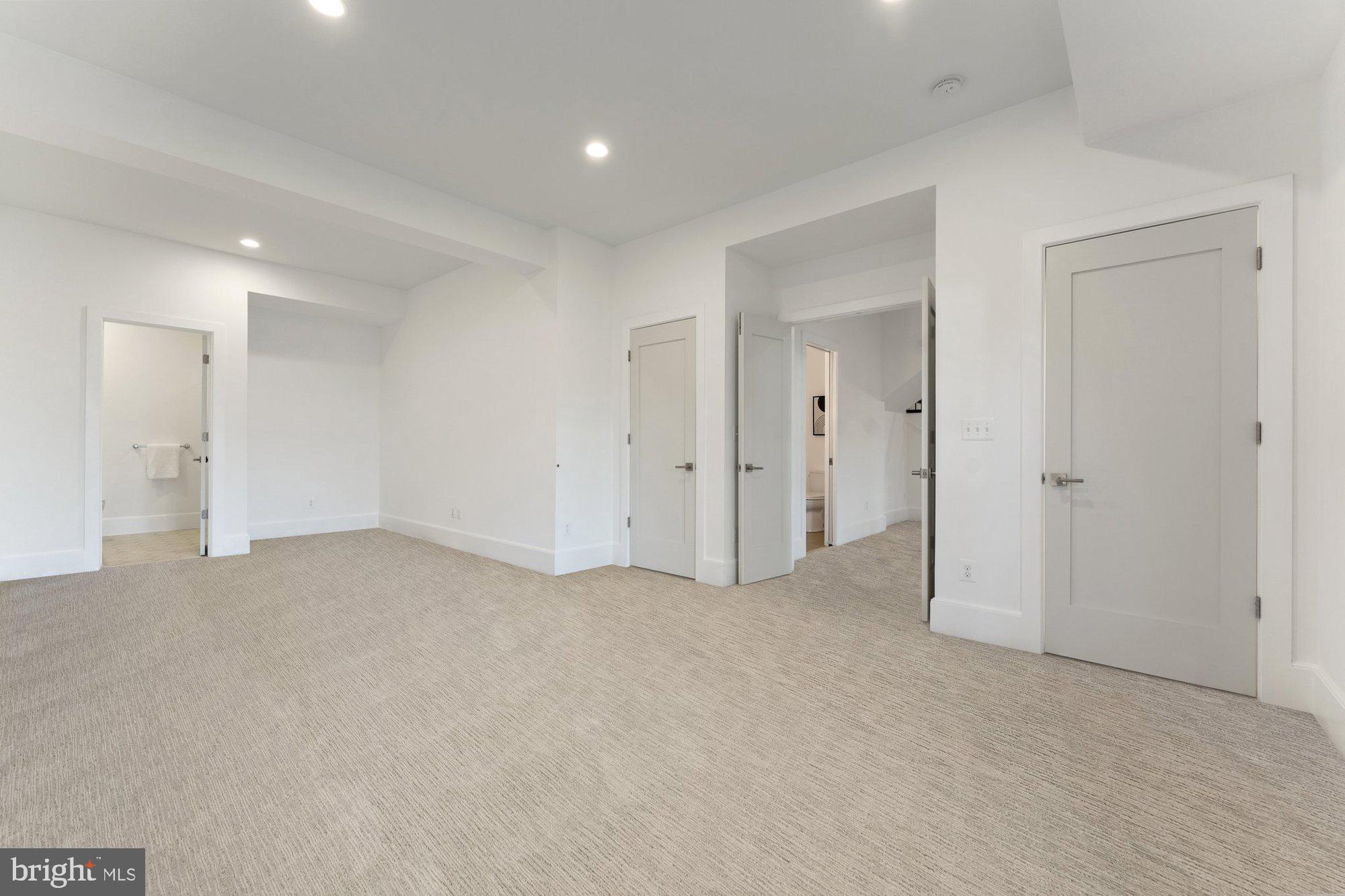 AYR HILL HEIGHTS - Residential