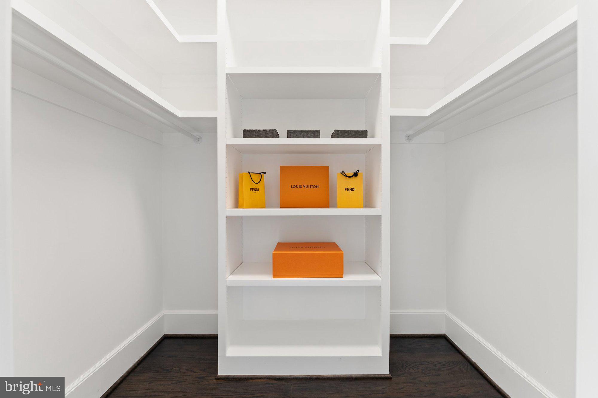 AYR HILL HEIGHTS - Residential