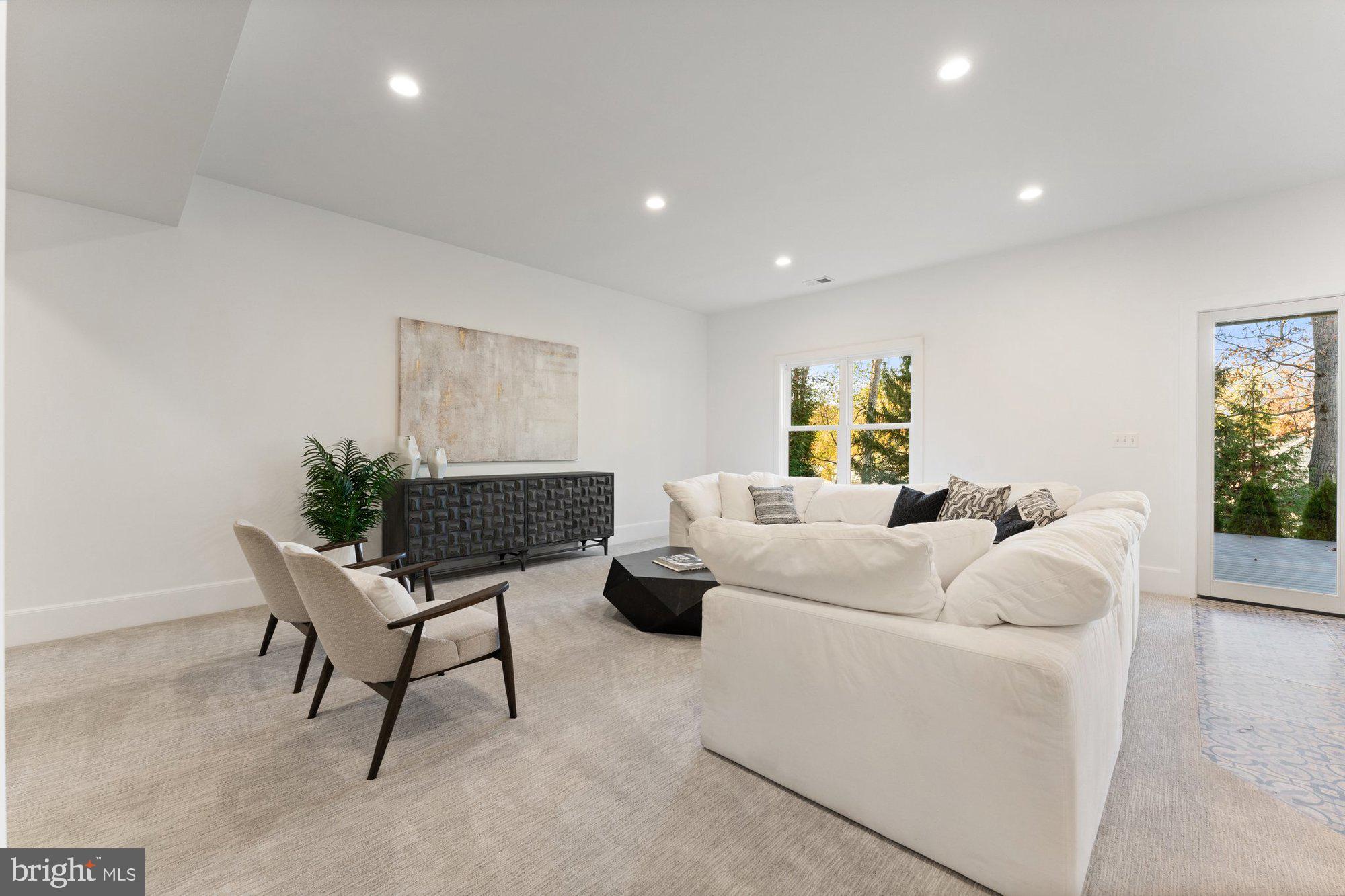 AYR HILL HEIGHTS - Residential