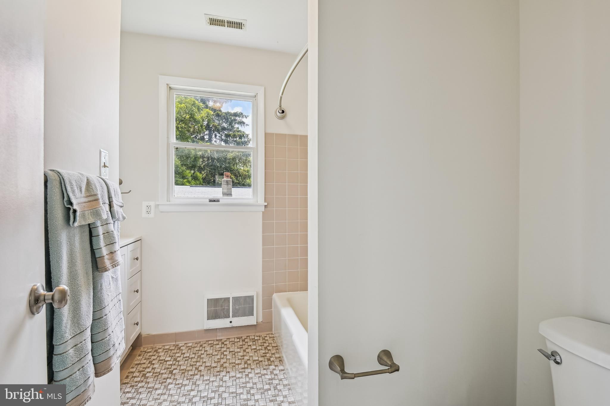 BENGIES FARM BEACH - Residential