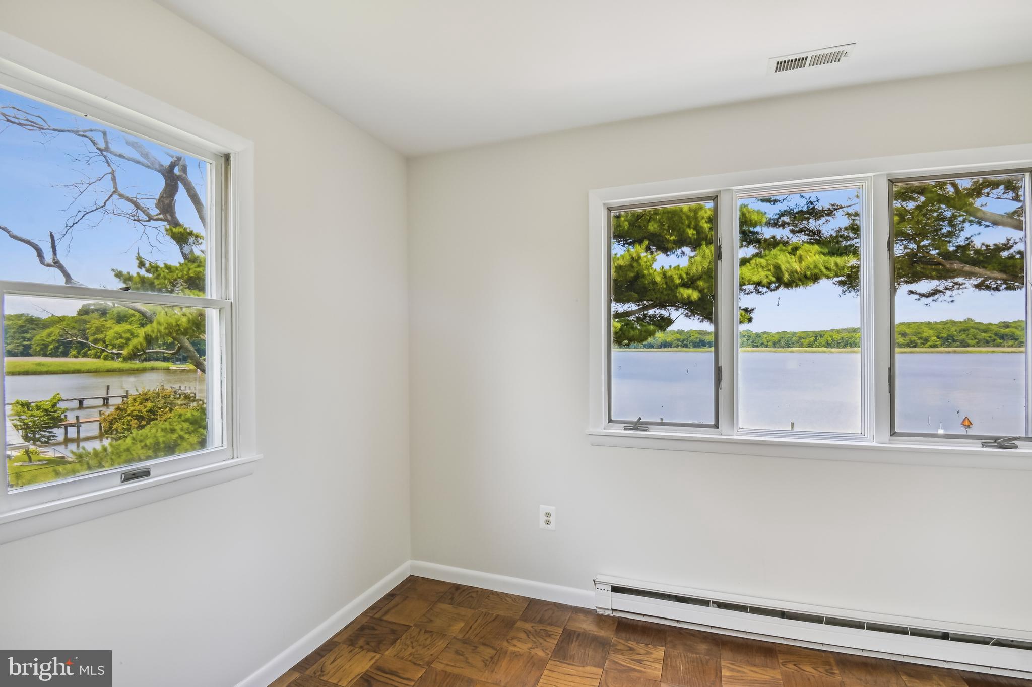 BENGIES FARM BEACH - Residential