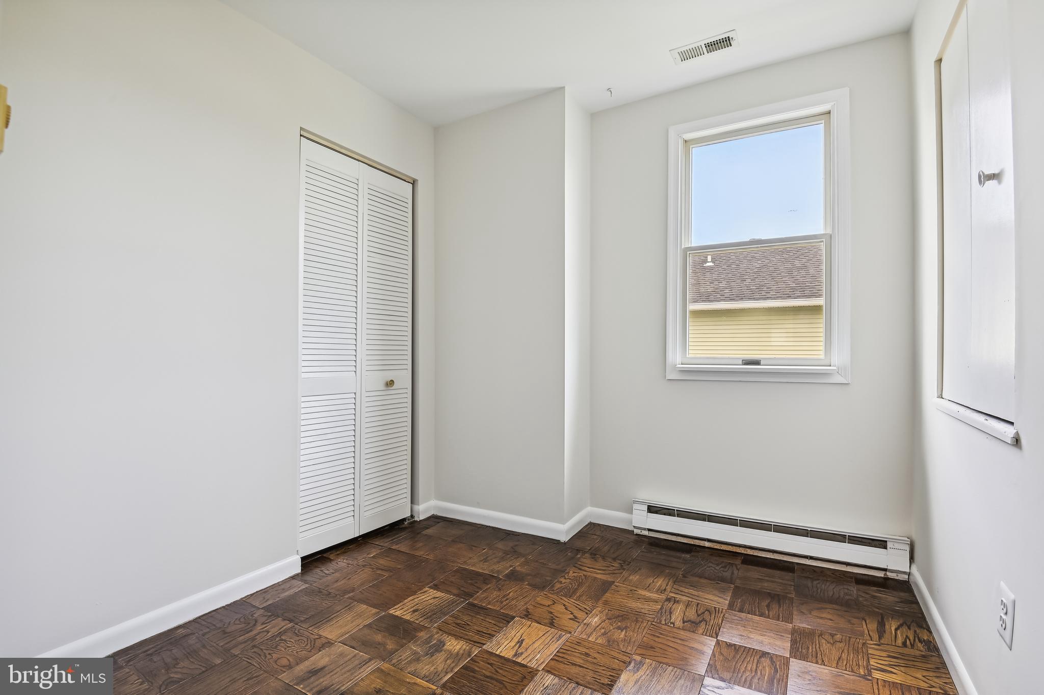 BENGIES FARM BEACH - Residential