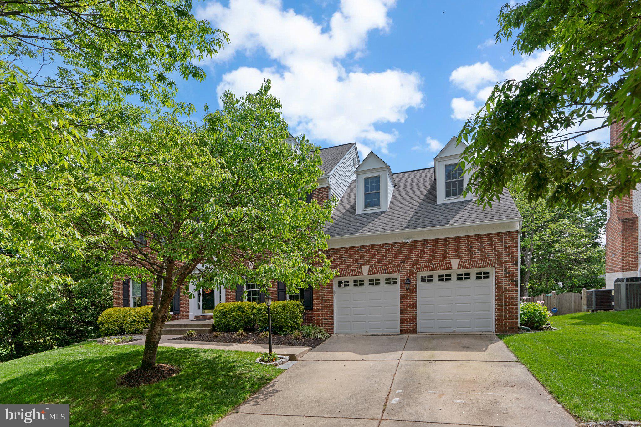 8285 HIGHGLADE COURT