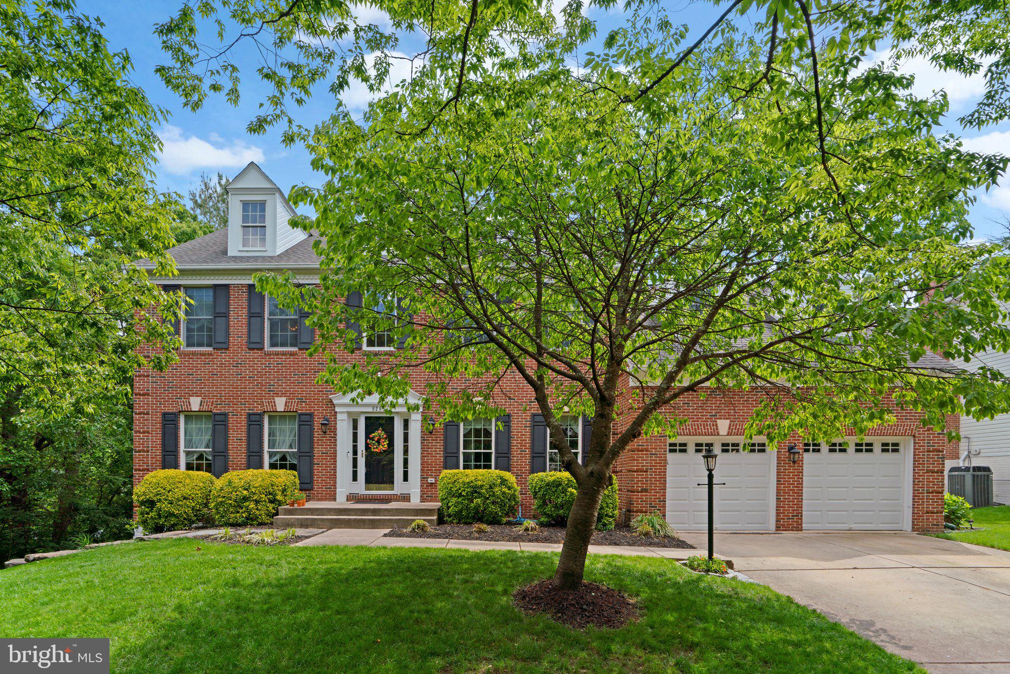 8285 HIGHGLADE COURT