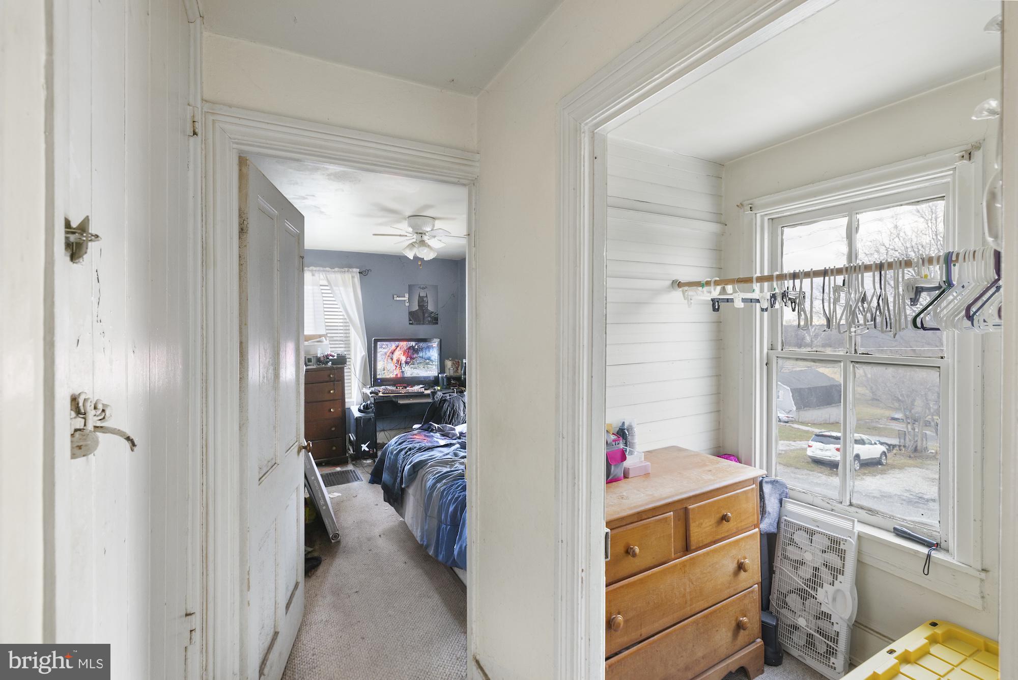 NONE, RURAL - Residential