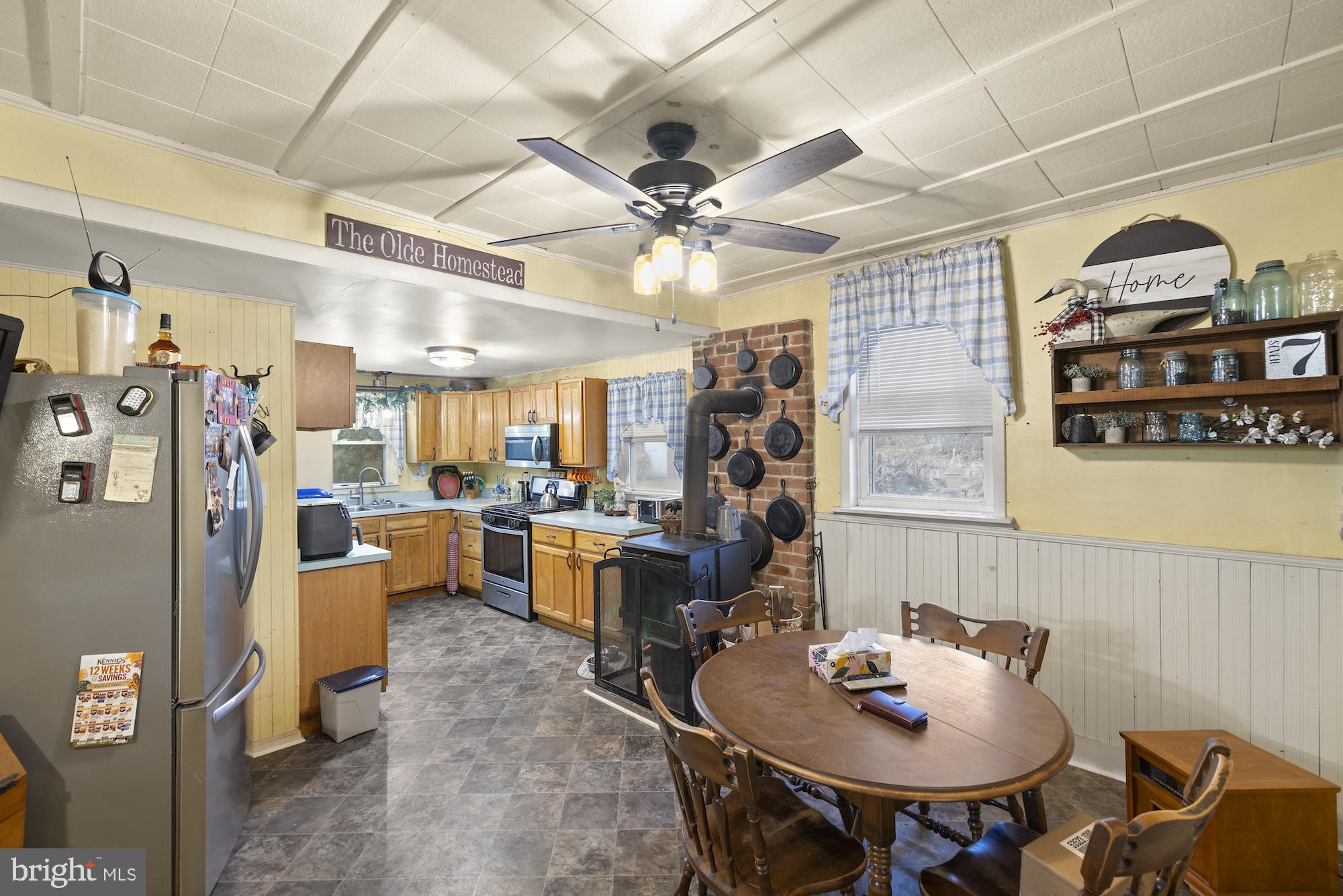 NONE, RURAL - Residential