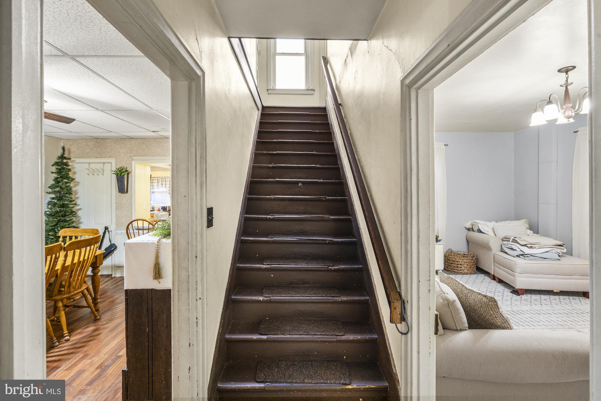 NONE, RURAL - Residential