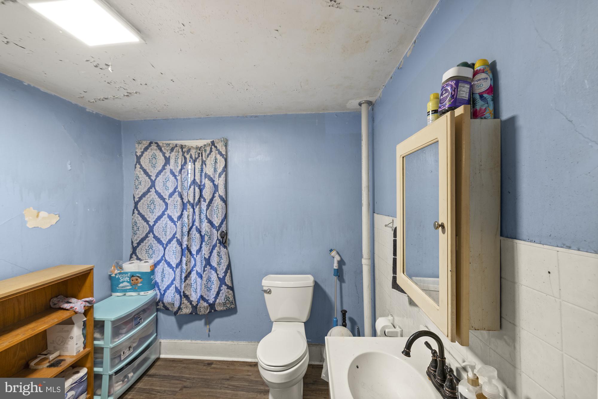 NONE, RURAL - Residential