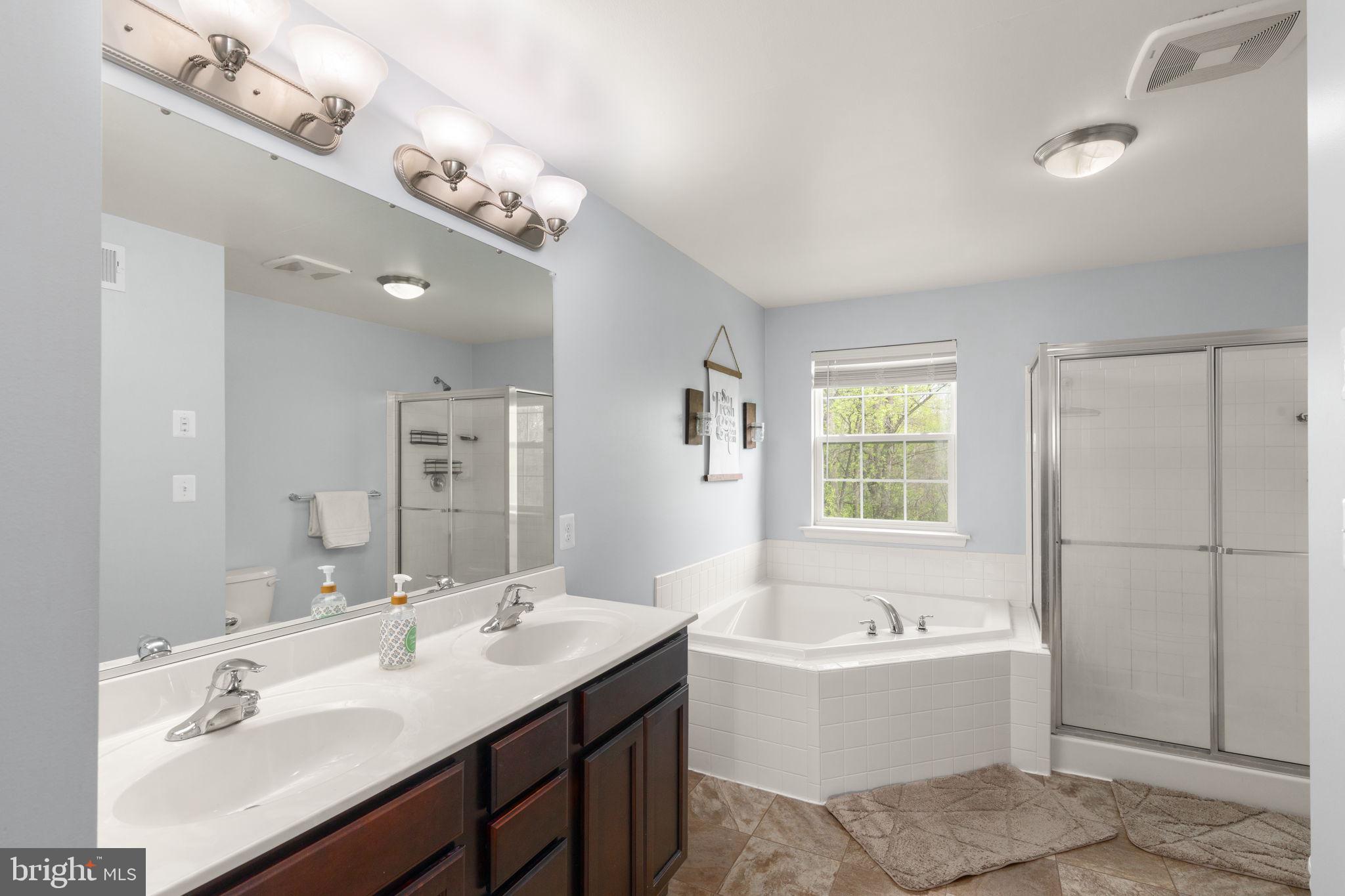 DELTA RIDGE - Residential