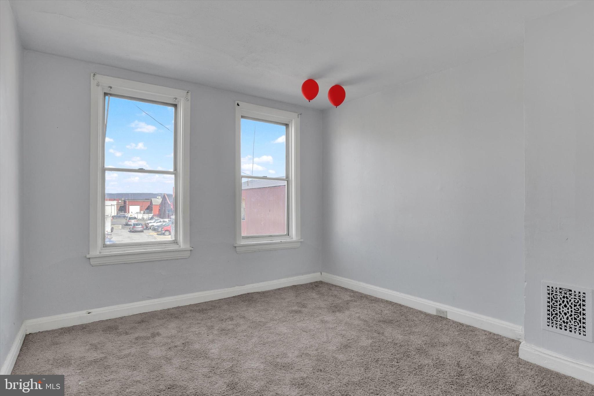 HARRISBURG CITY - Residential