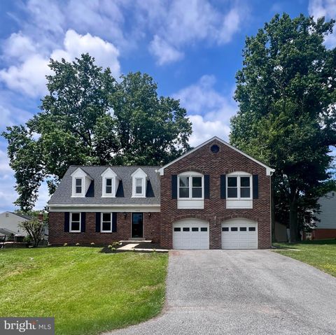 Homes For Sale - 14632 Locustwood Lane<br/> SILVER SPRING, MD 20905