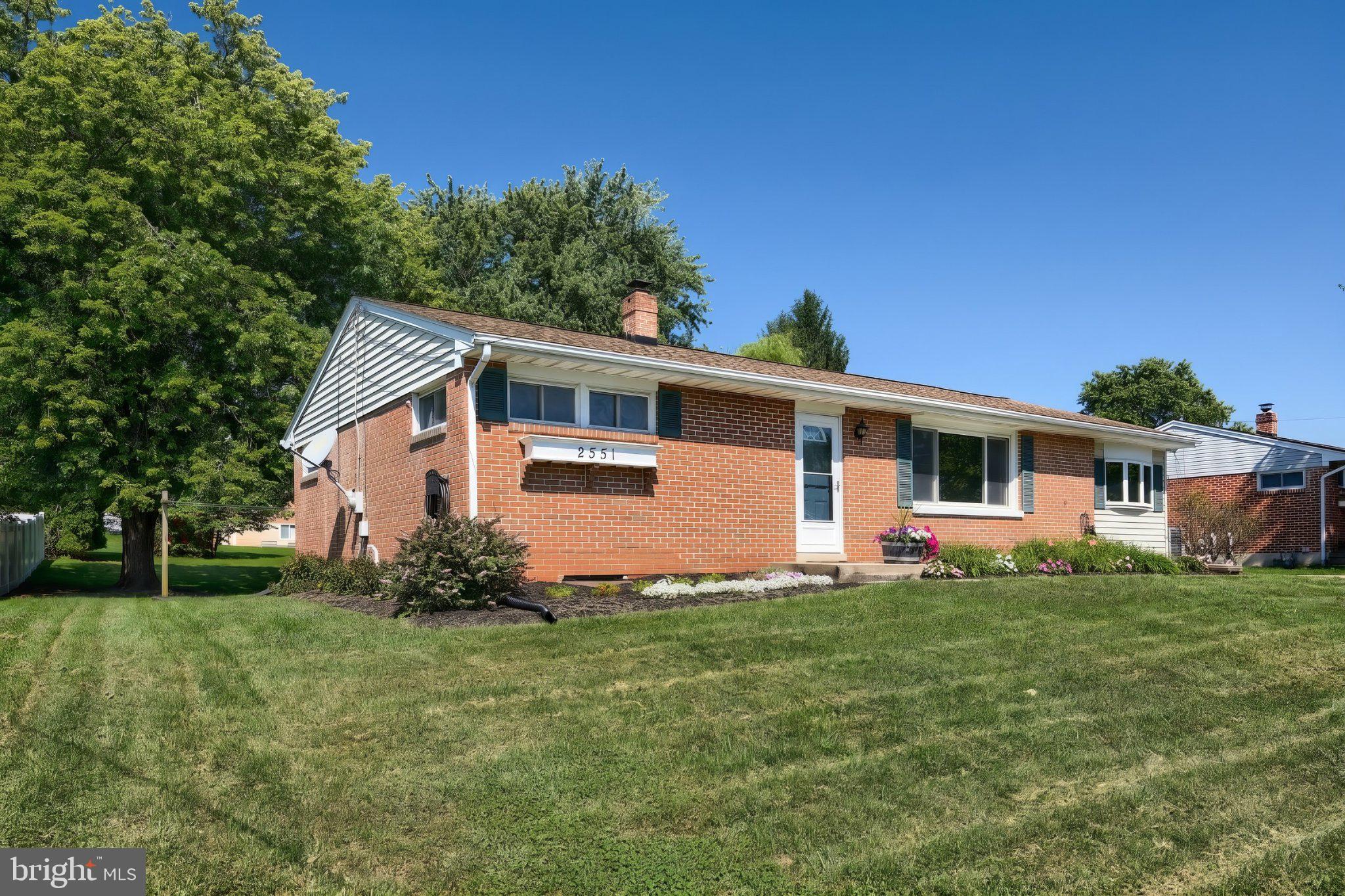 2551 BERKSHIRE LN