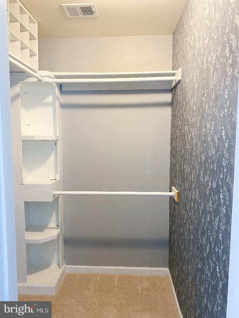 SHENANDOAH SPRINGS - Residential