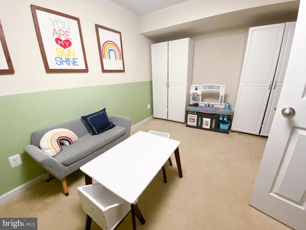 SHENANDOAH SPRINGS - Residential