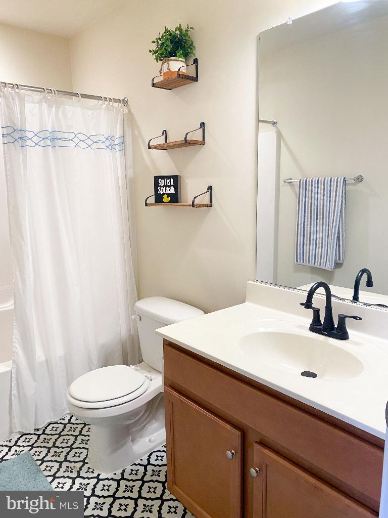 SHENANDOAH SPRINGS - Residential