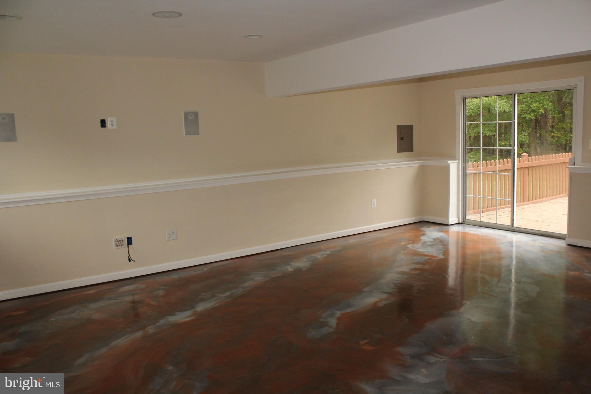 FOREST HILL - Residential Lease