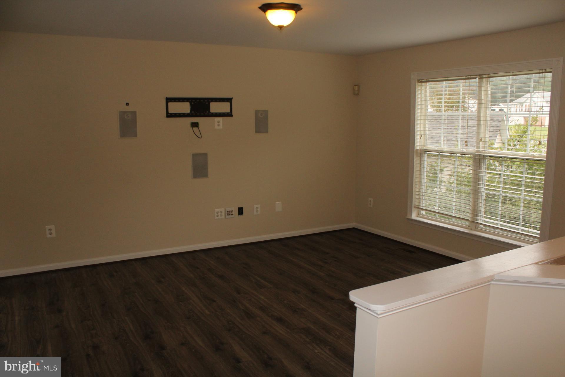 FOREST HILL - Residential Lease