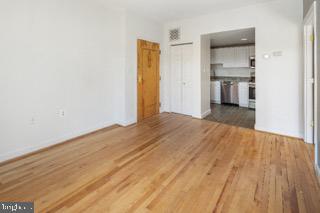 724 S WOLFE 1A
