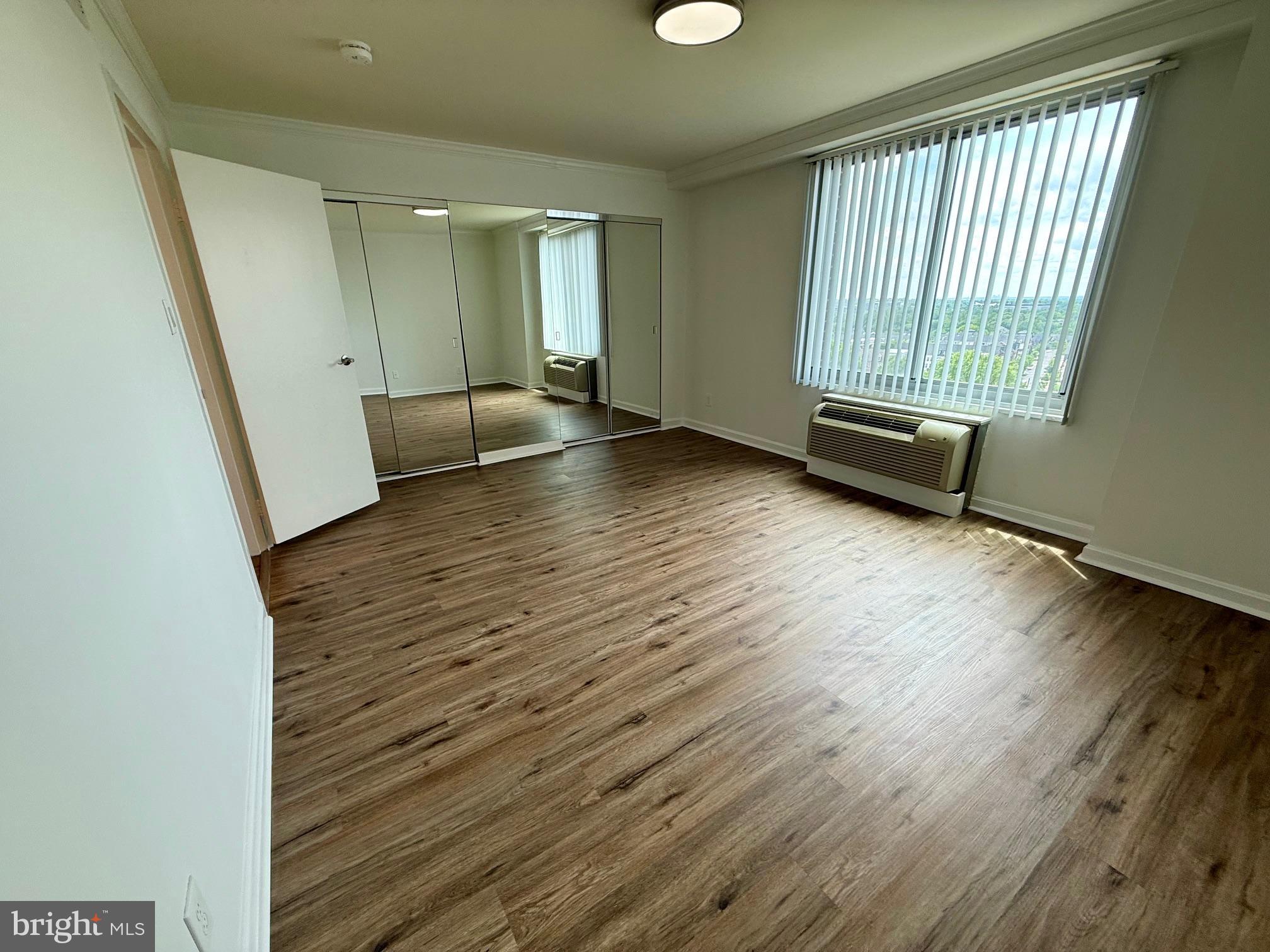 WASHINGTONIAN TOWER - Residential Lease