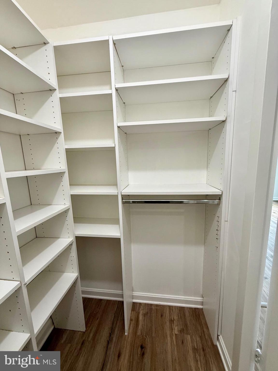 WASHINGTONIAN TOWER - Residential Lease