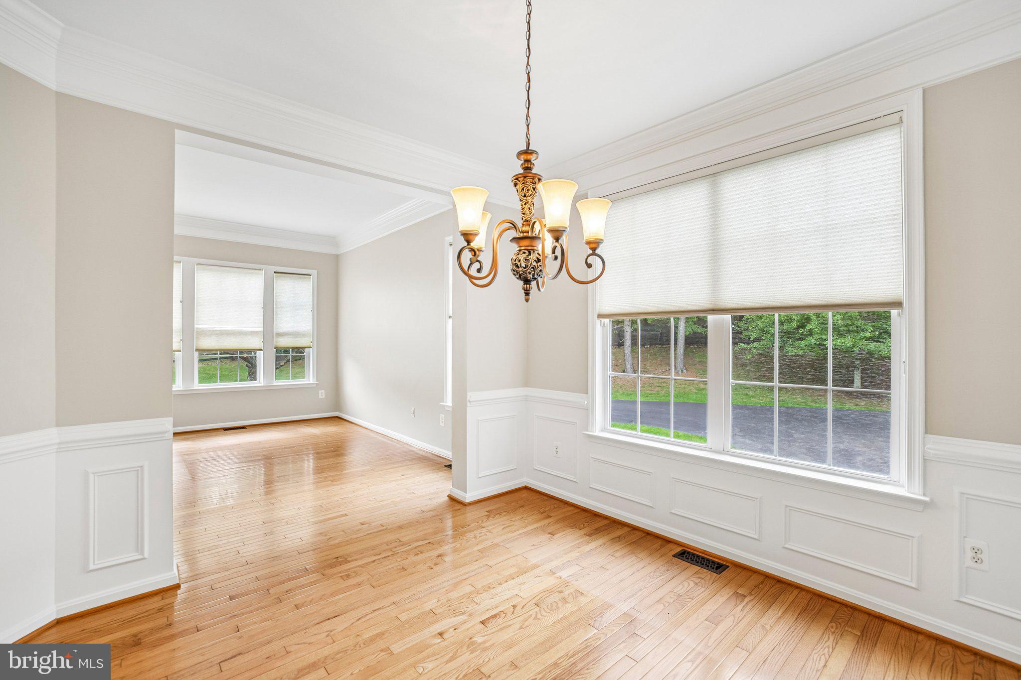 12868 ARNOT LANE