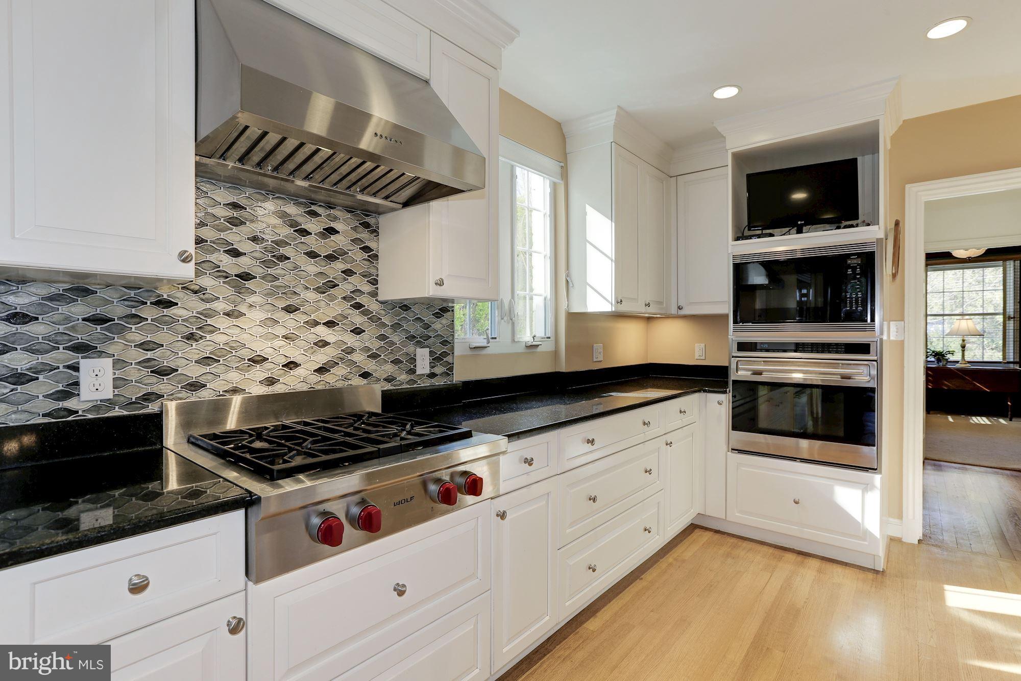 CHEVY CHASE - Residential