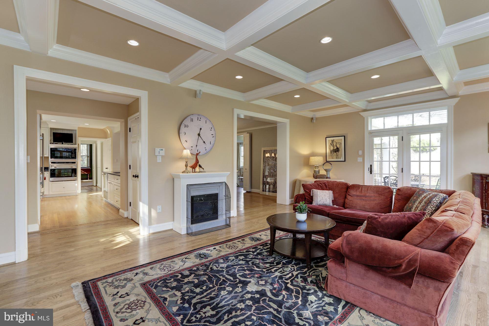 CHEVY CHASE - Residential