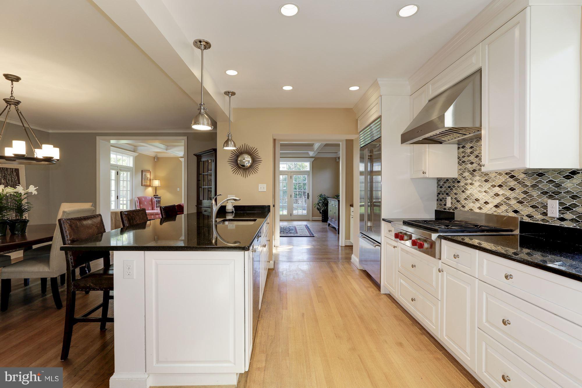 CHEVY CHASE - Residential